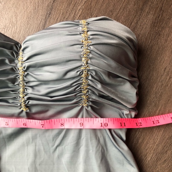 Agua De Coco Padded One-Piece Swimsuit Brazilian Strapless Grey Ruched Size M - Picture 10 of 12